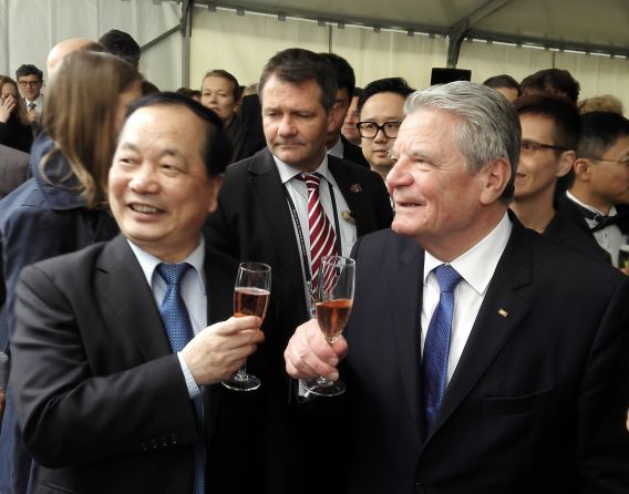 同济医院陈安民教授受邀参加德国总统午餐酒会