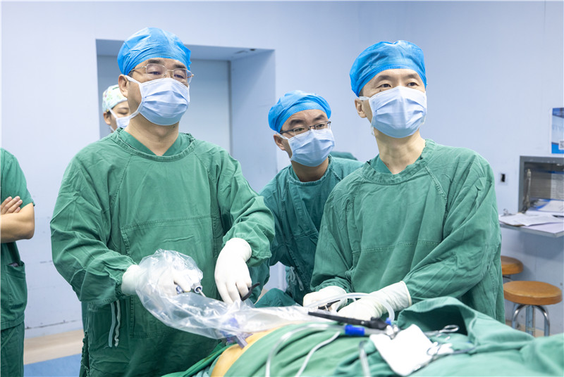 2023-9-20 帮扶恩施来凤县人民医院捐赠义诊1.jpg 2023-9-20 帮扶恩施来凤县人民医院捐赠义诊1.jpg